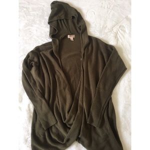 Forever 21 Long Sleeve Top